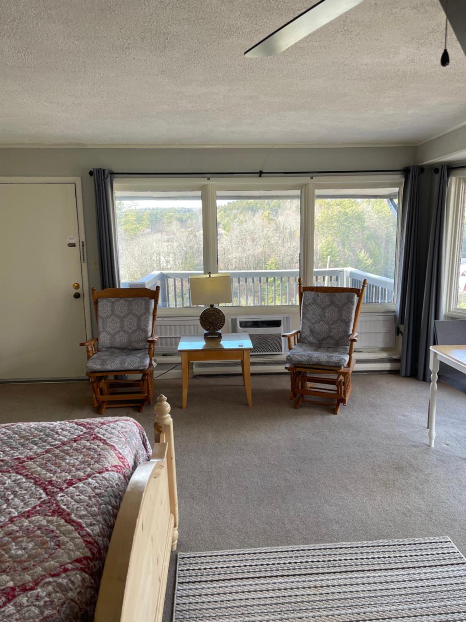 Cliff Dwellers Inn ブローイング・ロック エクステリア 写真